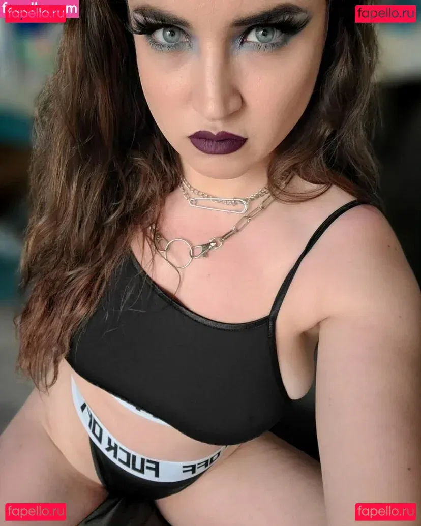 Charlie Dee Onlyfans Photo Gallery 