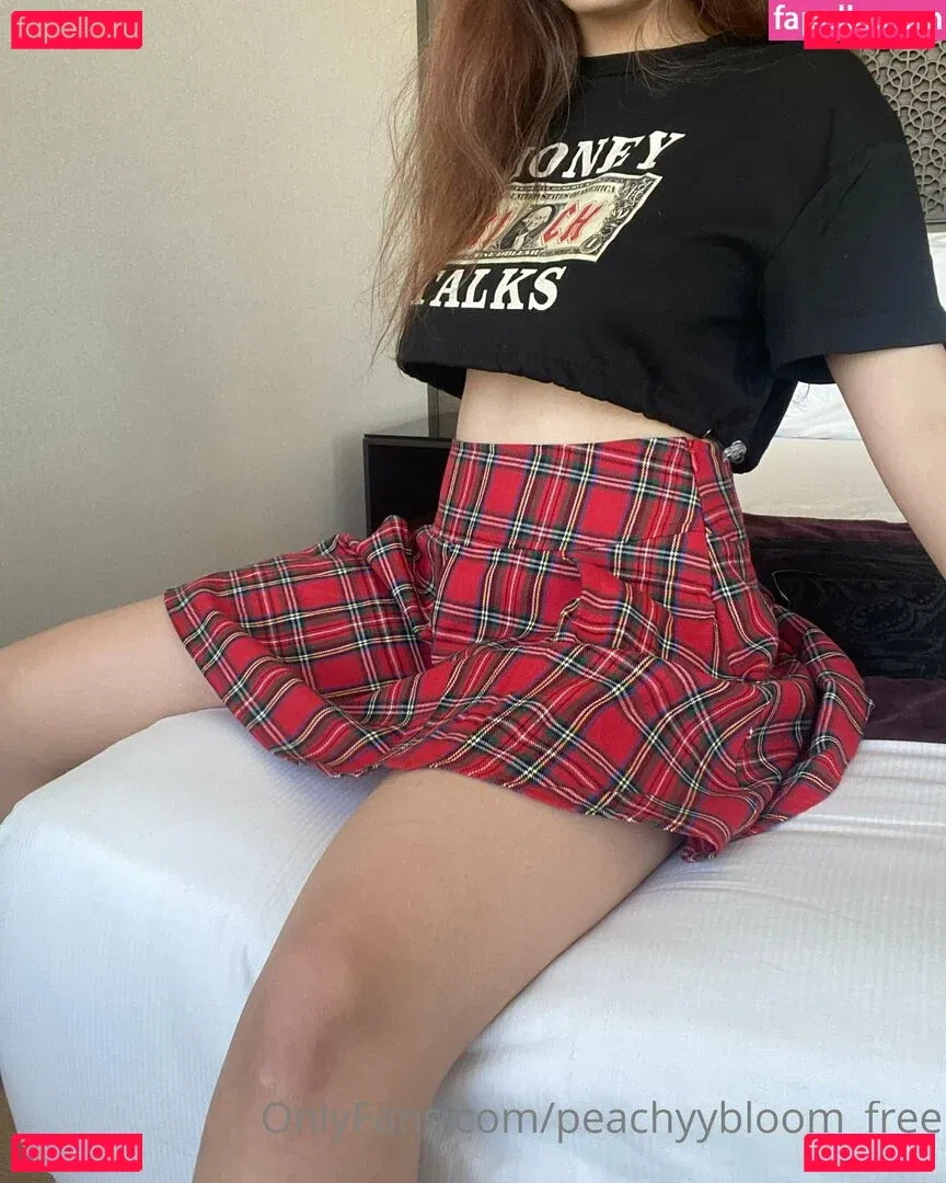 peachyybloom_free Onlyfans Photo Gallery 