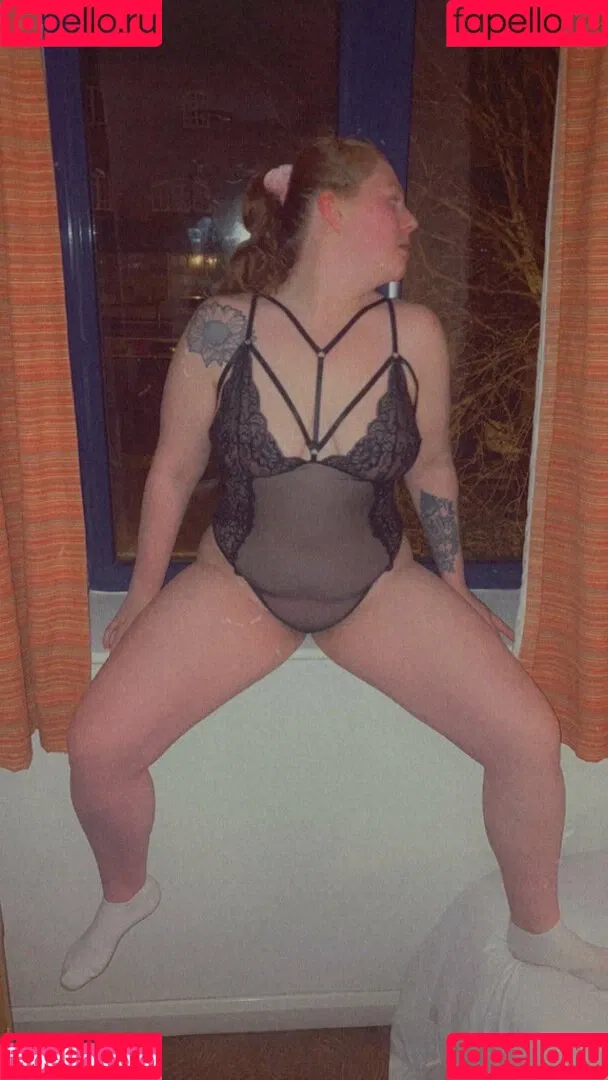 Snowbunnysoph Onlyfans Photo Gallery 
