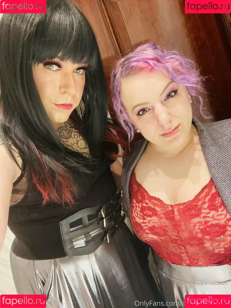delilahandnikki Onlyfans Photo Gallery 