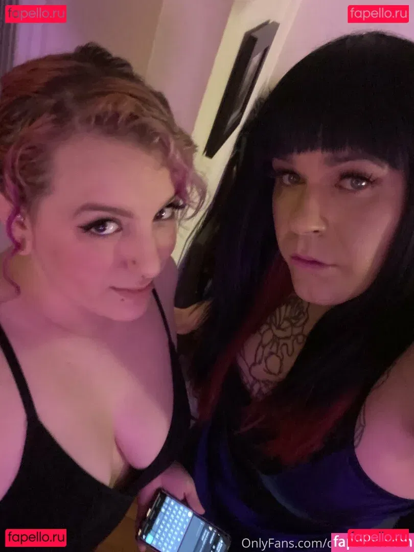 delilahandnikki Onlyfans Photo Gallery 