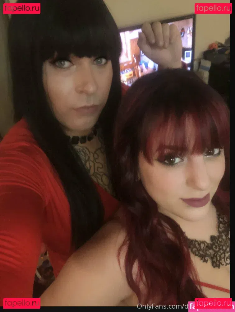 delilahandnikki Onlyfans Photo Gallery 