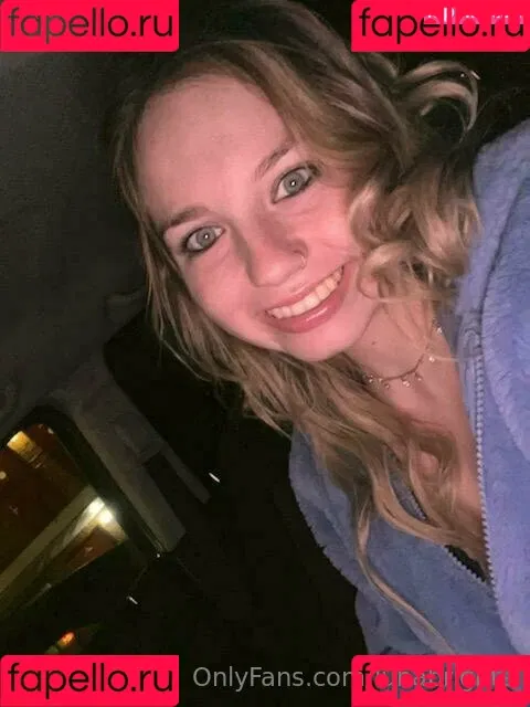 lunabright9 Onlyfans Photo Gallery 
