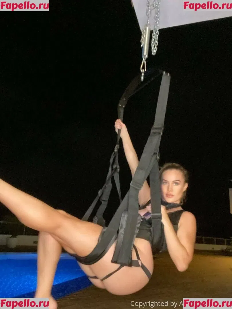 mylittlesister Onlyfans Photo Gallery 