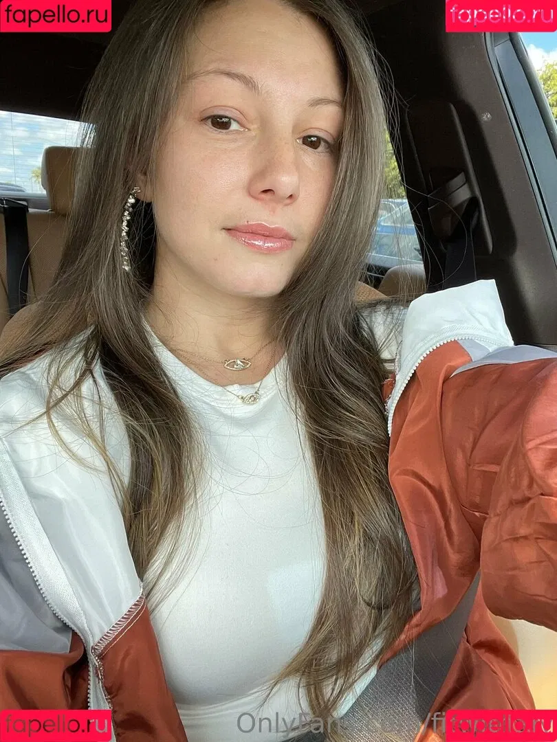 Alexis Rodriguez Onlyfans Photo Gallery 