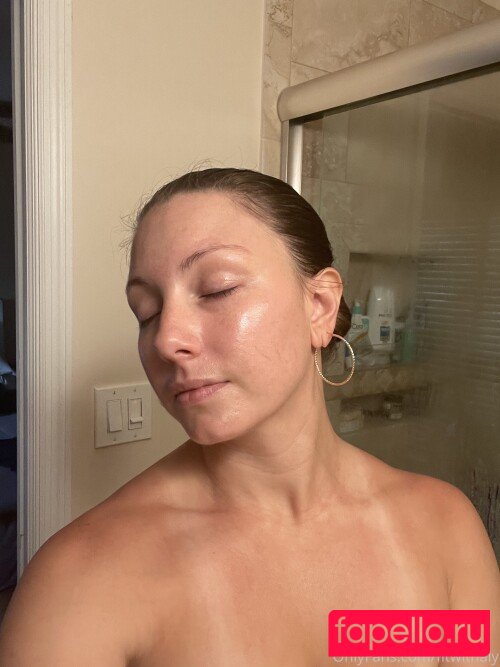 Alexis Rodriguez Onlyfans Photo Gallery 