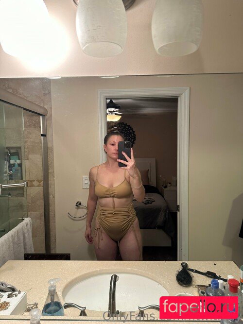 Alexis Rodriguez Onlyfans Photo Gallery 