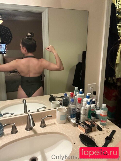 Alexis Rodriguez Onlyfans Photo Gallery 