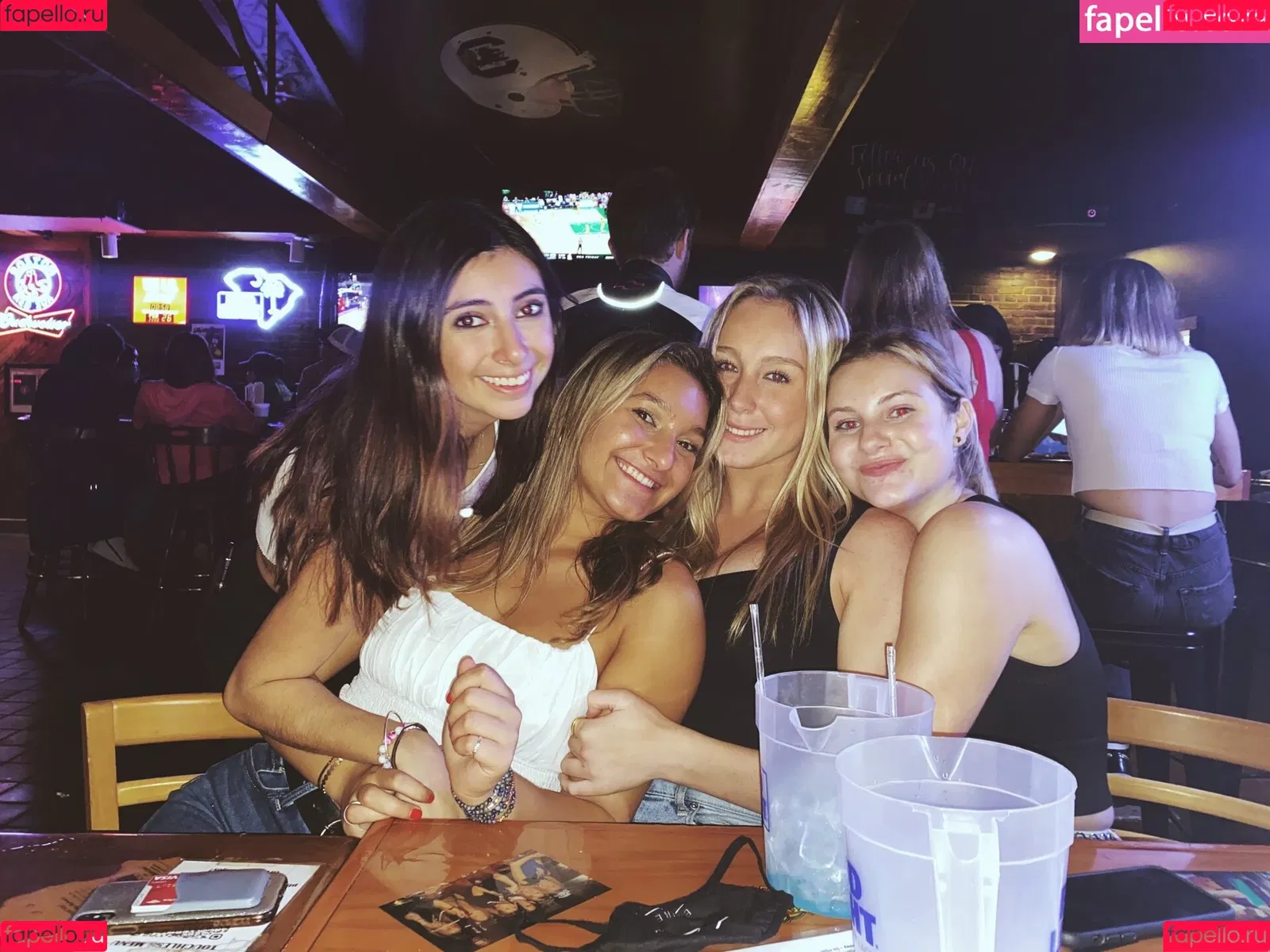 Leah Booth Onlyfans Photo Gallery 