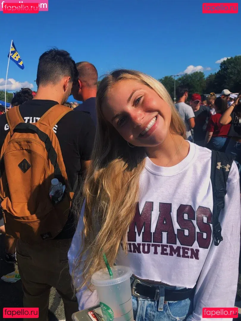 Leah Booth Onlyfans Photo Gallery 