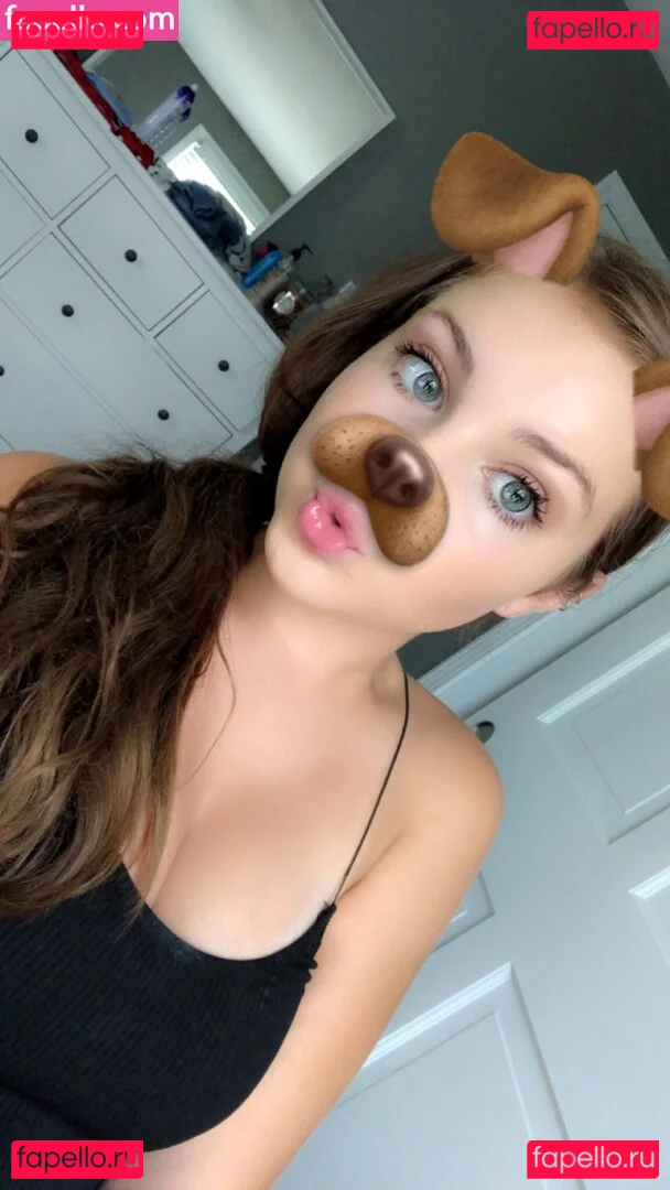 Leah Booth Onlyfans Photo Gallery 