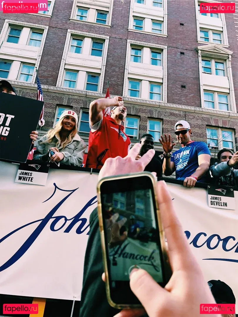 Leah Booth Onlyfans Photo Gallery 