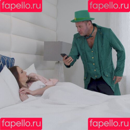 Lily Larimar Onlyfans Photo Gallery 