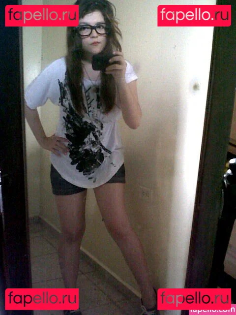 Nekoemy Onlyfans Photo Gallery 