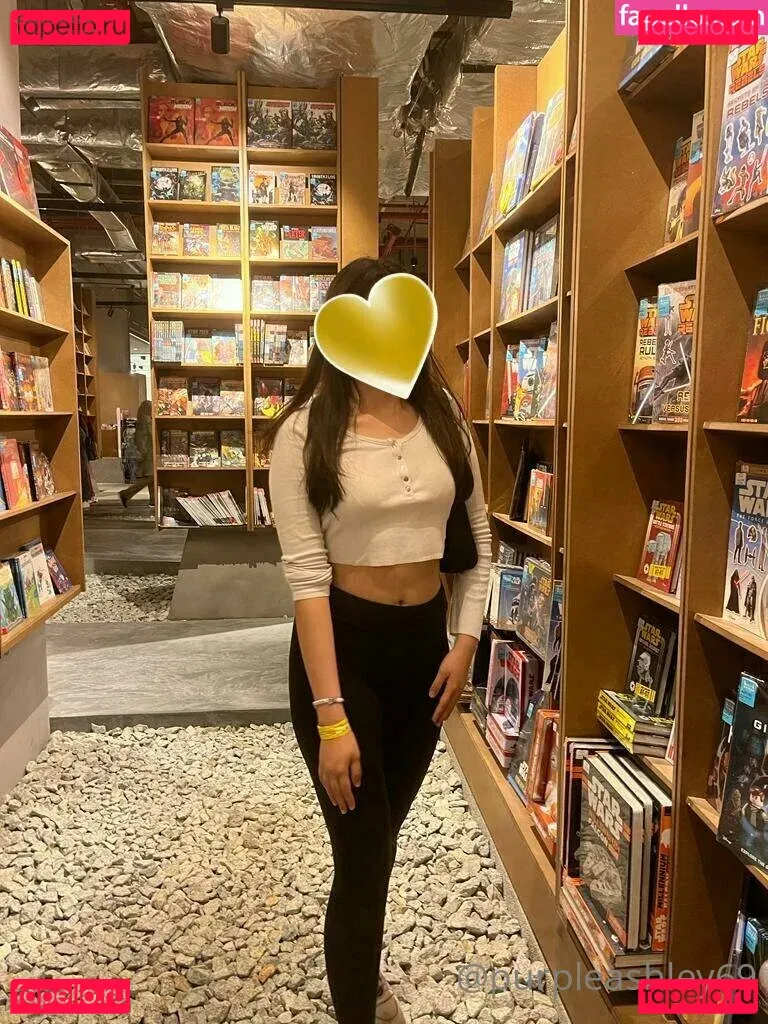 purpleashley69 Onlyfans Photo Gallery 