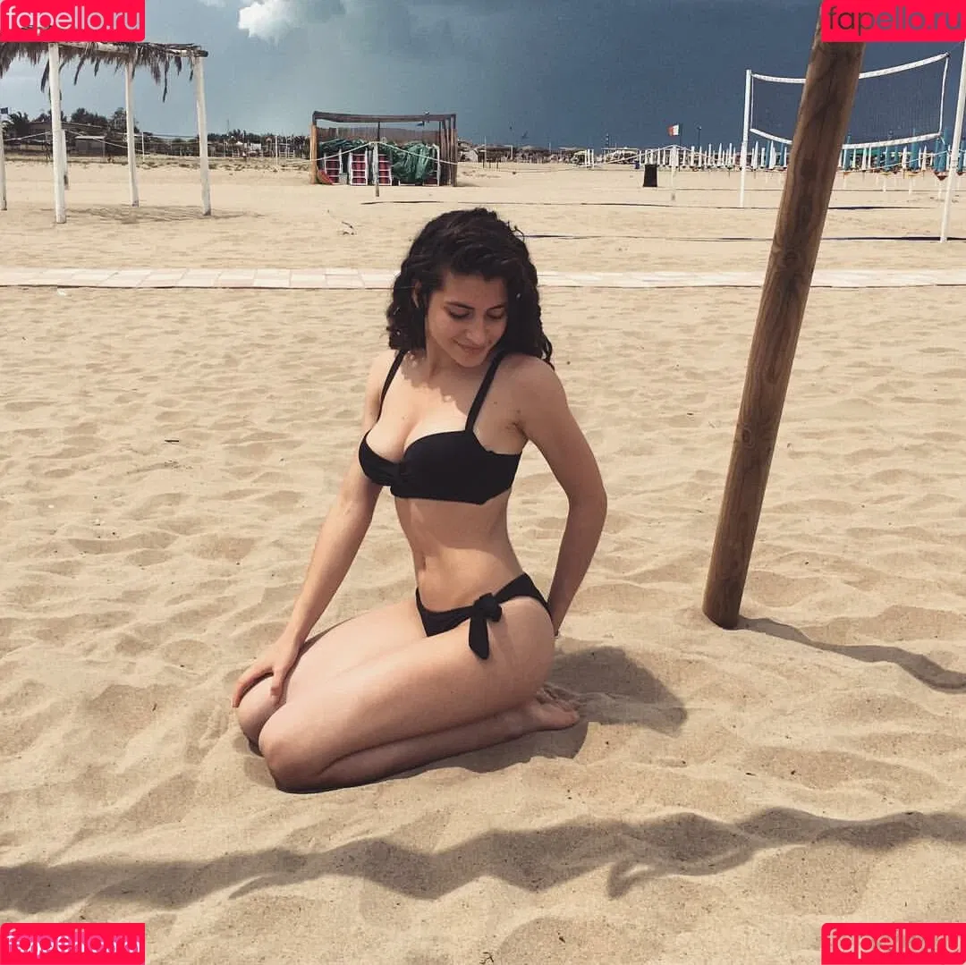 Martina Miticocchio Onlyfans Photo Gallery 