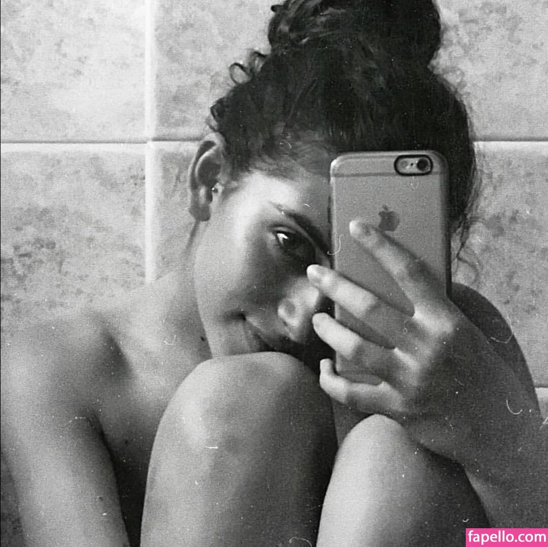 Martina Miticocchio Onlyfans Photo Gallery 