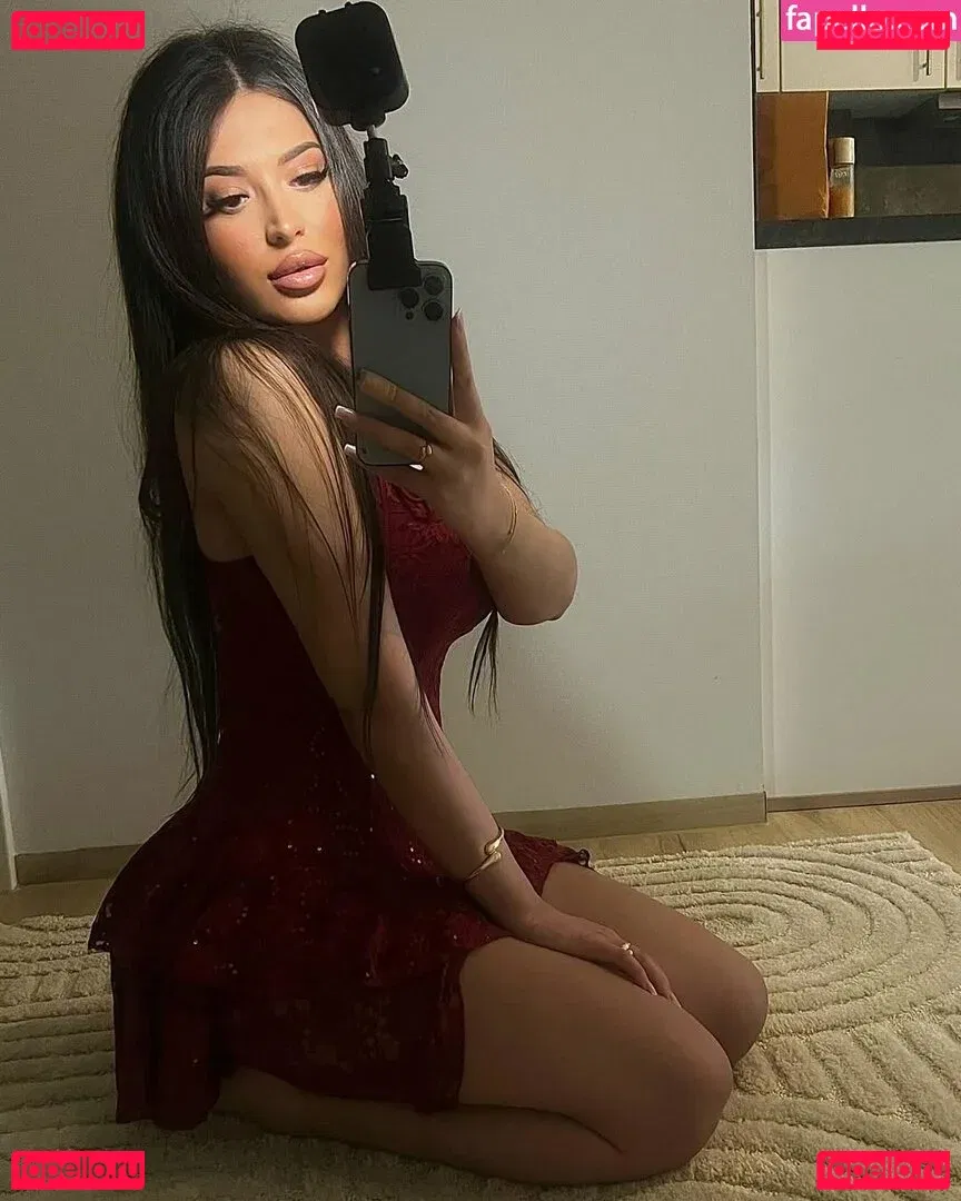 Miriam Onlyfans Photo Gallery 