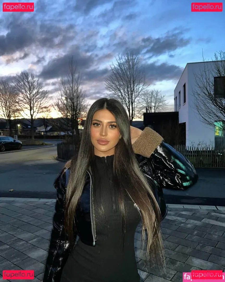 Miriam Onlyfans Photo Gallery 