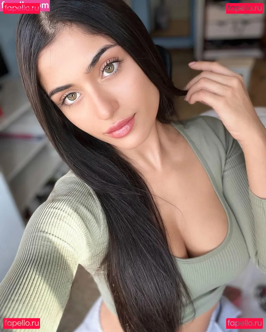 Miriam Onlyfans Photo Gallery 