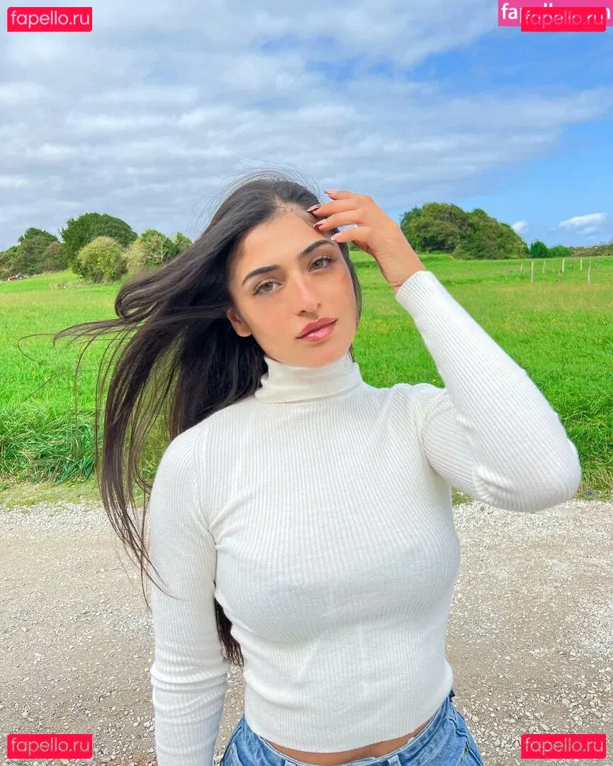 Miriam Onlyfans Photo Gallery 