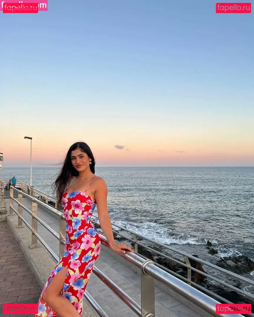 Miriam Onlyfans Photo Gallery 