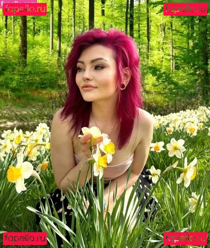 _lovekat Onlyfans Photo Gallery 