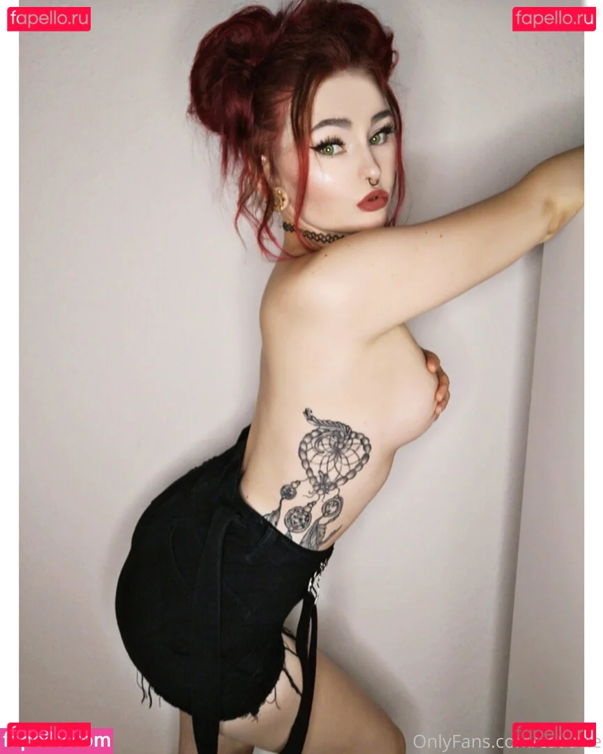 _lovekat Onlyfans Photo Gallery 