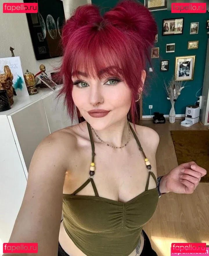 _lovekat Onlyfans Photo Gallery 