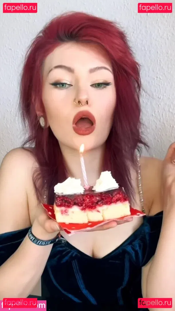 _lovekat Onlyfans Photo Gallery 