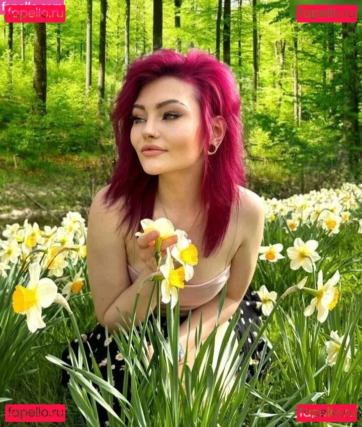 _lovekat Onlyfans Photo Gallery 