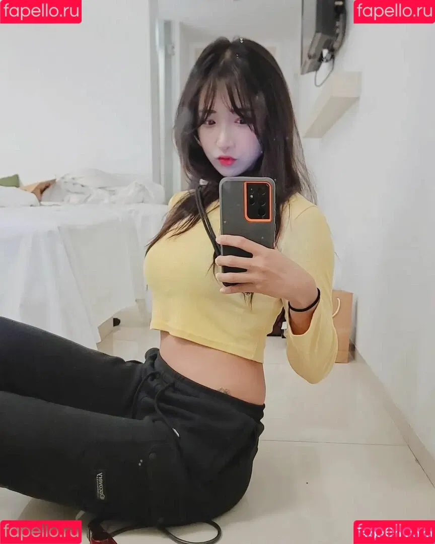 jinnytty Onlyfans Photo Gallery 