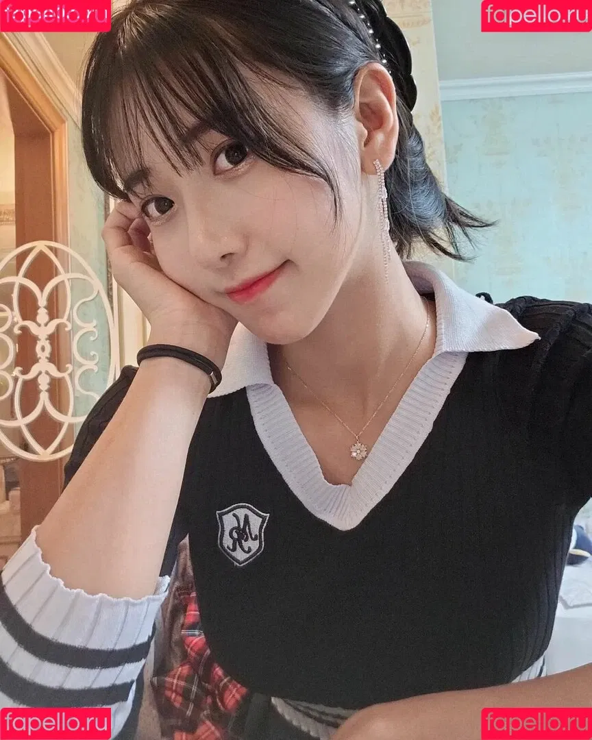 jinnytty Onlyfans Photo Gallery 