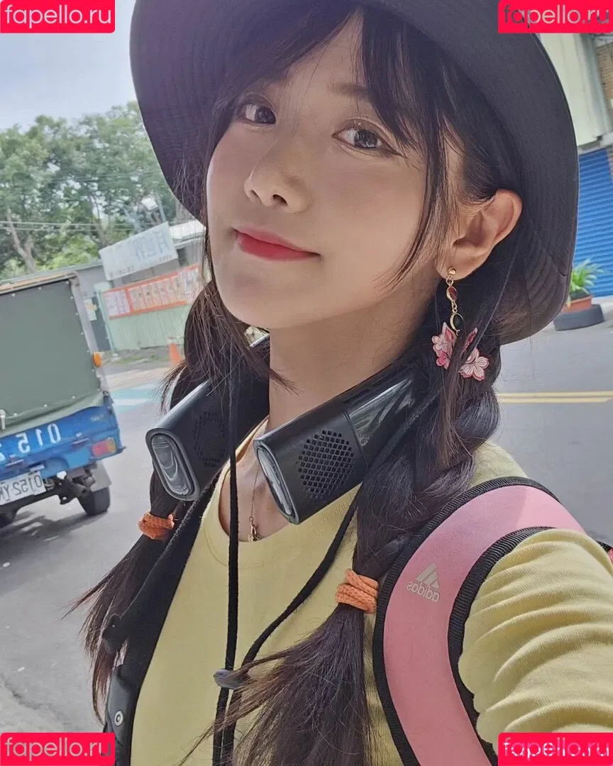 jinnytty Onlyfans Photo Gallery 