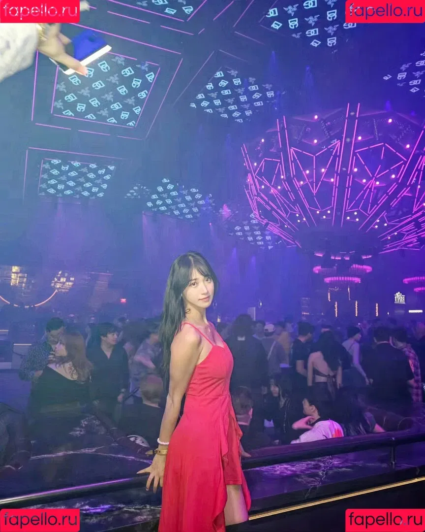 jinnytty Onlyfans Photo Gallery 