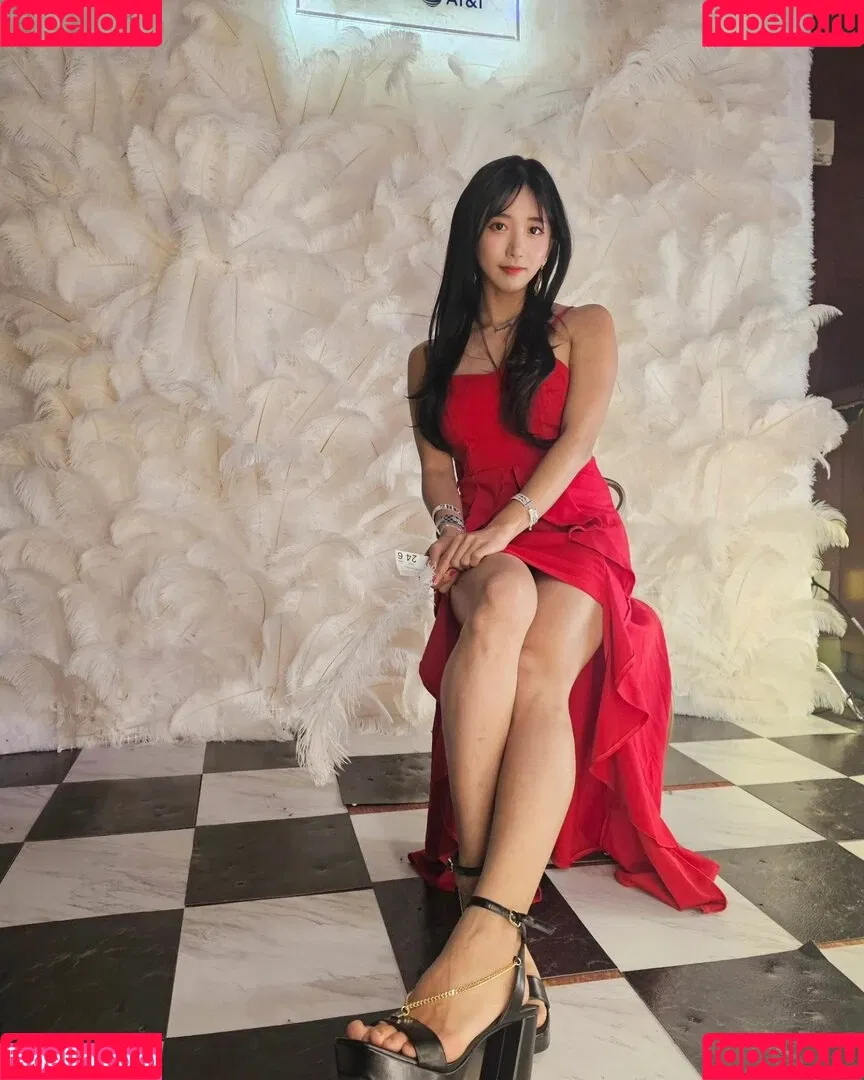 jinnytty Onlyfans Photo Gallery 