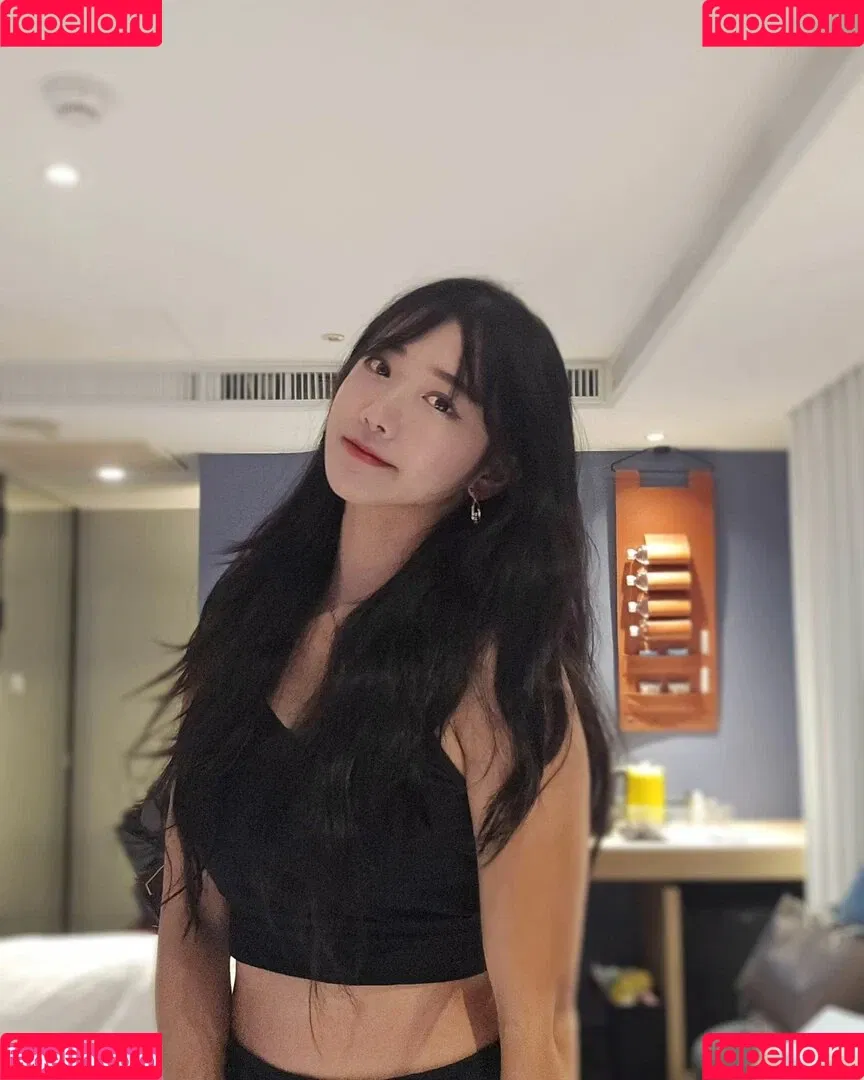 jinnytty Onlyfans Photo Gallery 