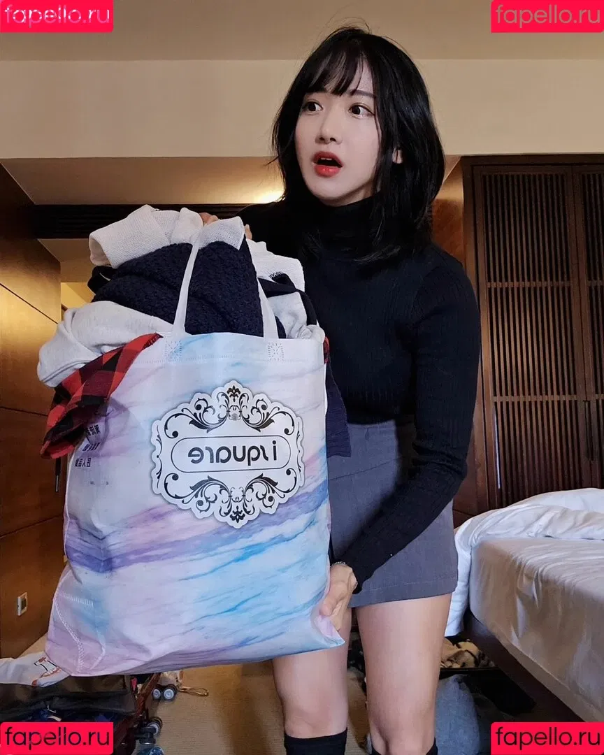 jinnytty Onlyfans Photo Gallery 