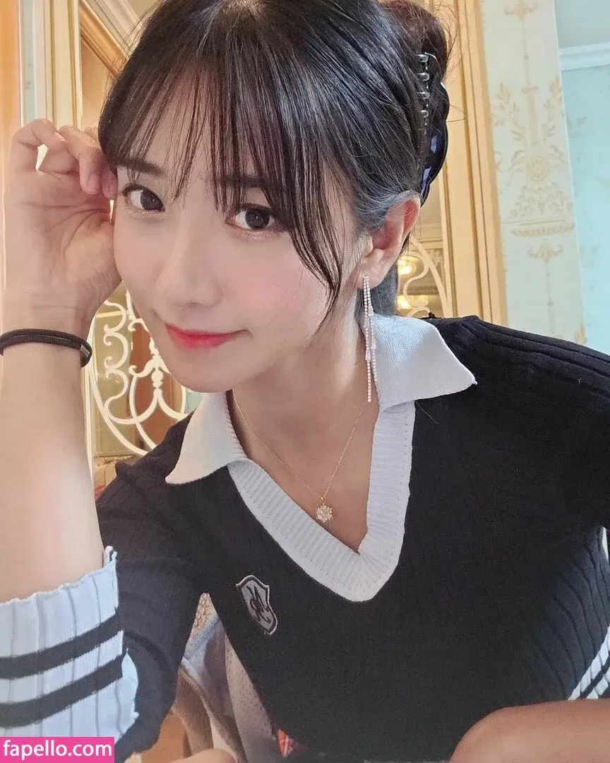 jinnytty Onlyfans Photo Gallery 