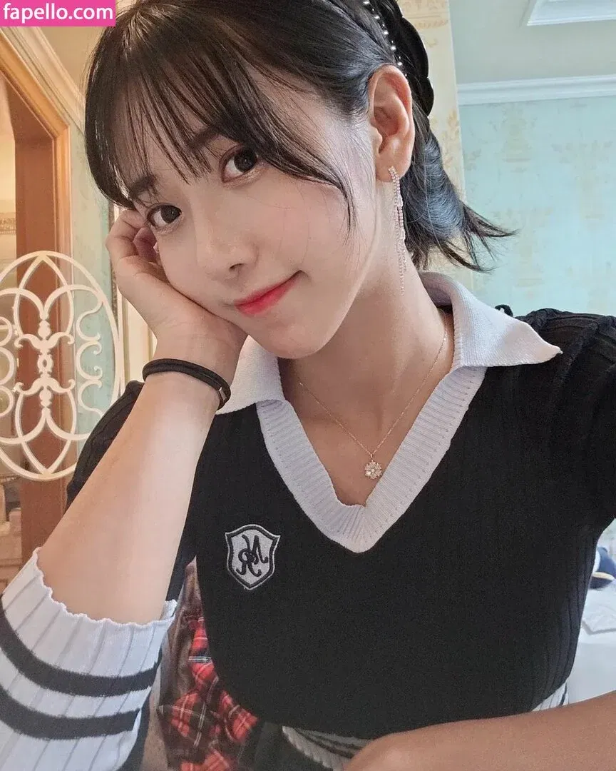 jinnytty Onlyfans Photo Gallery 