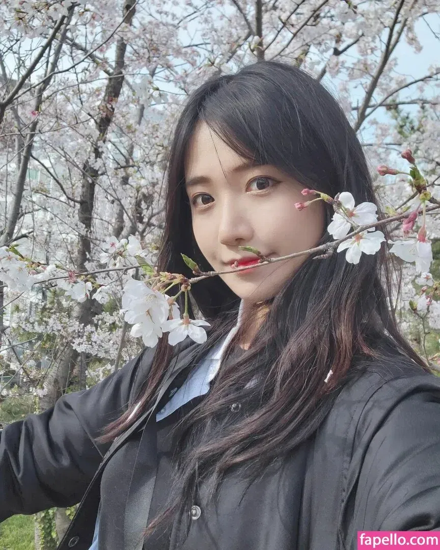 jinnytty Onlyfans Photo Gallery 