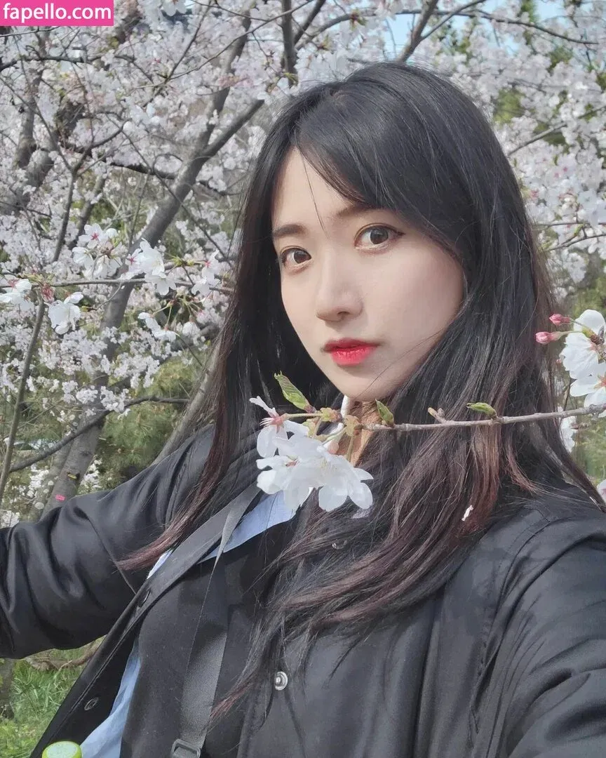 jinnytty Onlyfans Photo Gallery 