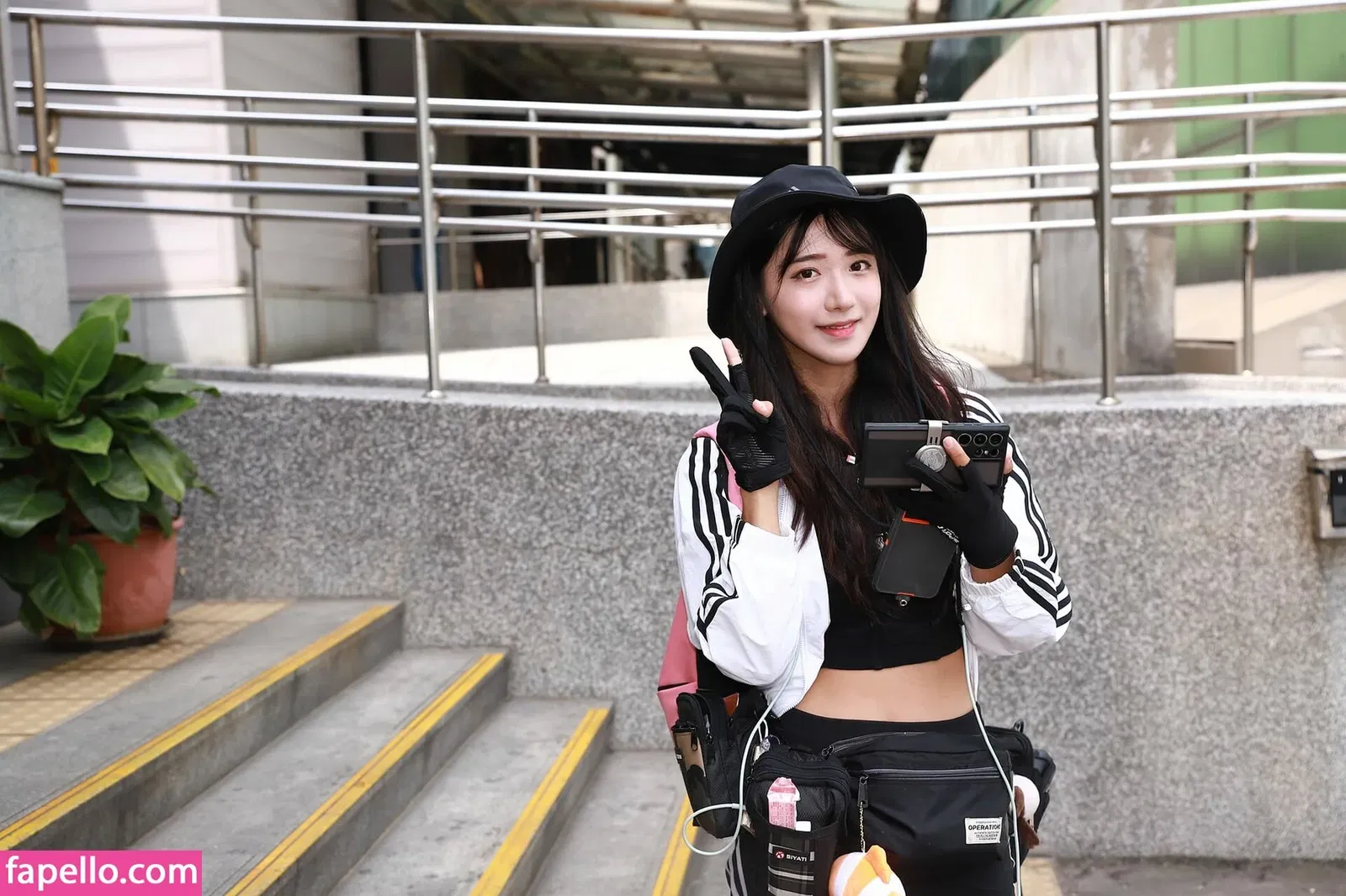 jinnytty Onlyfans Photo Gallery 