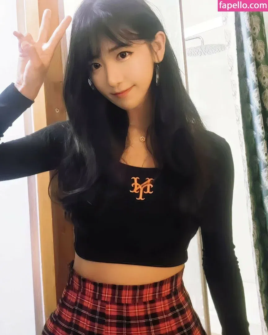 jinnytty Onlyfans Photo Gallery 