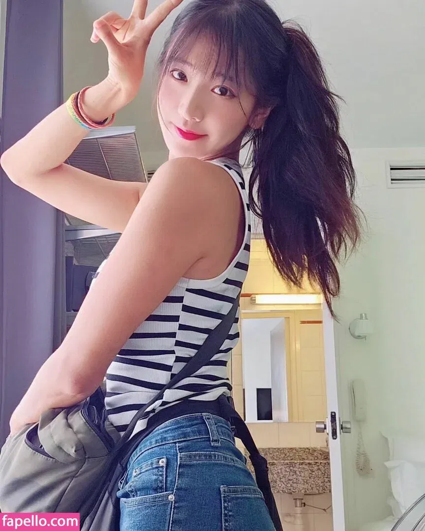 jinnytty Onlyfans Photo Gallery 