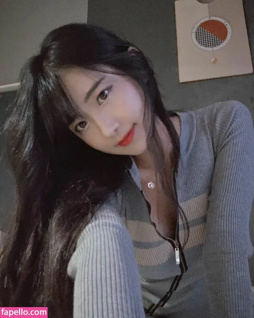 jinnytty Onlyfans Photo Gallery 