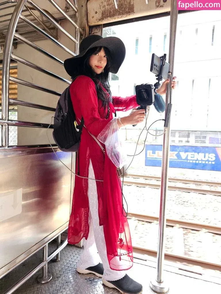 jinnytty Onlyfans Photo Gallery 