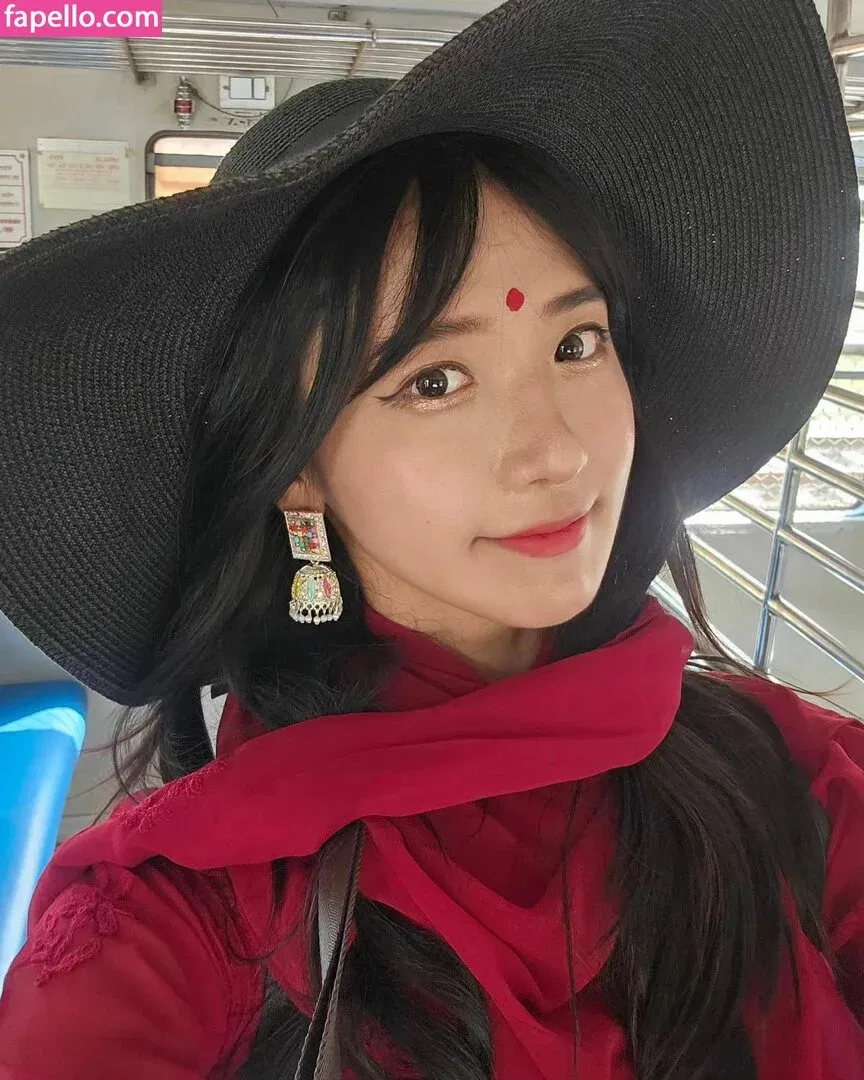 jinnytty Onlyfans Photo Gallery 