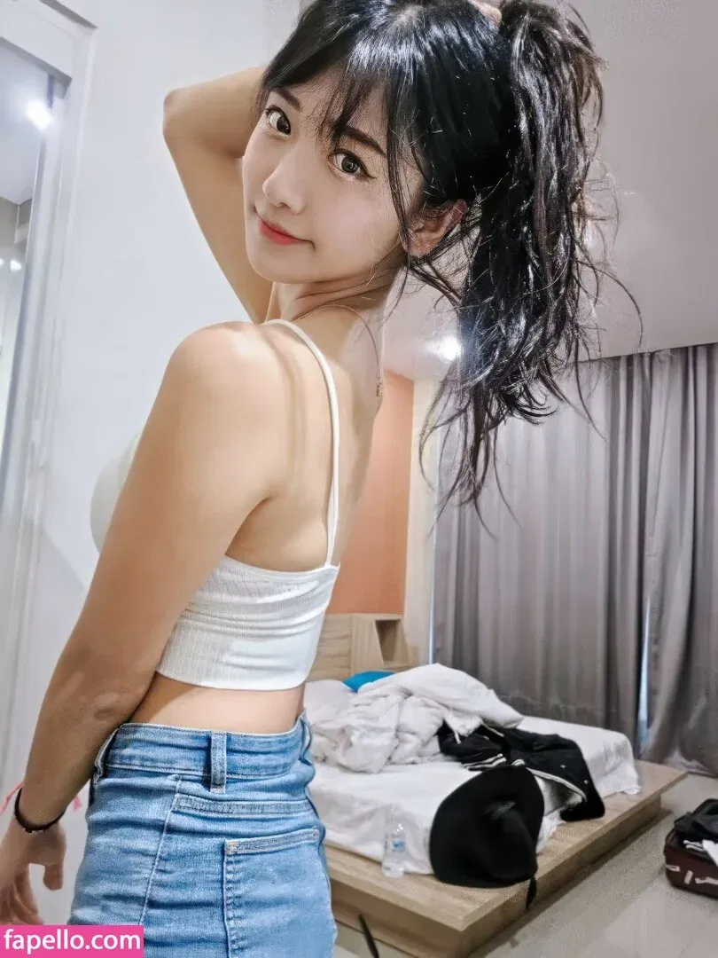 jinnytty Onlyfans Photo Gallery 