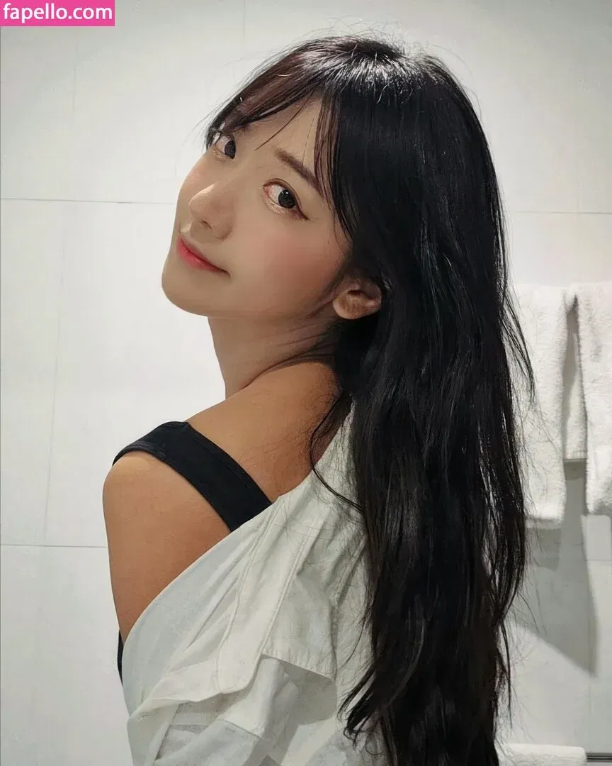 jinnytty Onlyfans Photo Gallery 